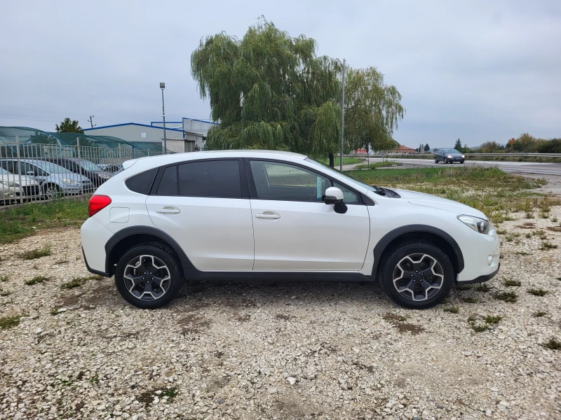 Subaru XV 2.0D AWD, снимка 6 - Автомобили и джипове - 52091419