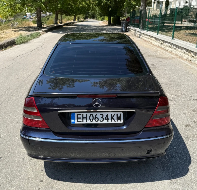Mercedes-Benz E 270, снимка 7 - Автомобили и джипове - 52253848