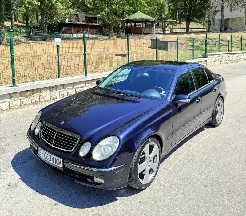 Mercedes-Benz E 270, снимка 4 - Автомобили и джипове - 52253848