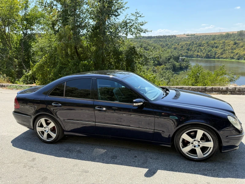 Mercedes-Benz E 270, снимка 9 - Автомобили и джипове - 52253848