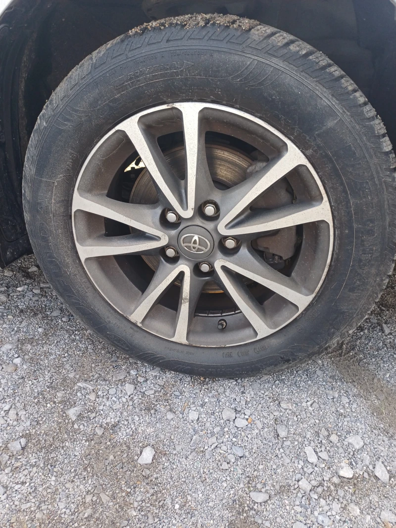 Toyota Verso 1.6d4d-112кс.-НА ЧАСТИ, снимка 3 - Автомобили и джипове - 52877406