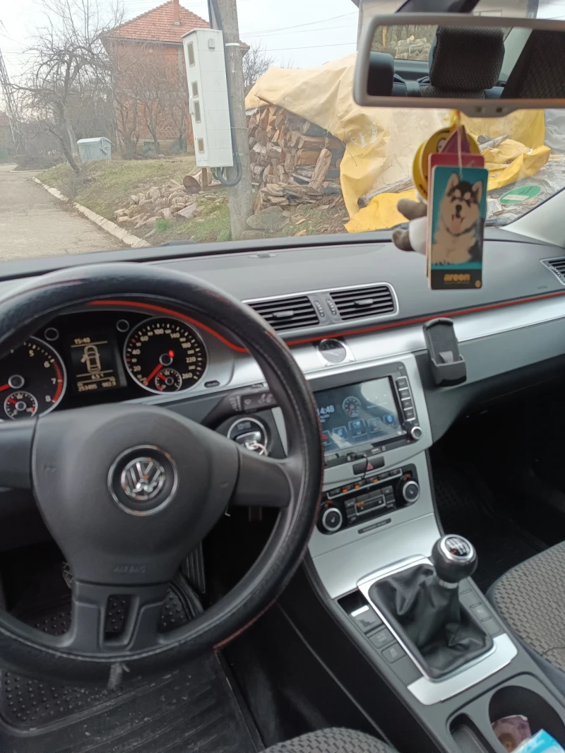 VW Passat Passat B7, 1.4 TSI 122ks, снимка 10 - Автомобили и джипове - 53124318