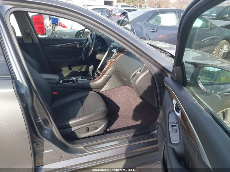 Infiniti Q50 3.0L V-6 DI, DOHC, VVT, TURBO, 300HP All Wheel, снимка 10 - Автомобили и джипове - 53342793