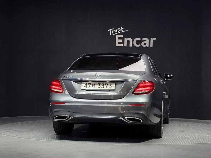 Mercedes-Benz E 350 E350d| 260к.с.| ВКЛ.ТЕХНОТЕСТ, снимка 4 - Автомобили и джипове - 55234207