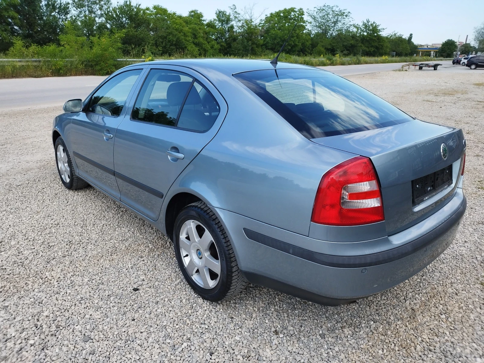 Skoda Octavia 1.6 Mpi 102 k.c. - изображение 3
