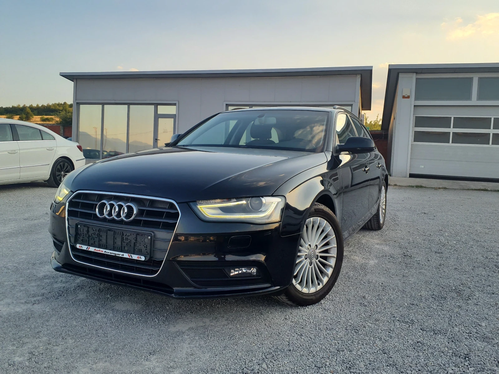 Audi A4 2.0 TDI -143 NOVA - изображение 2