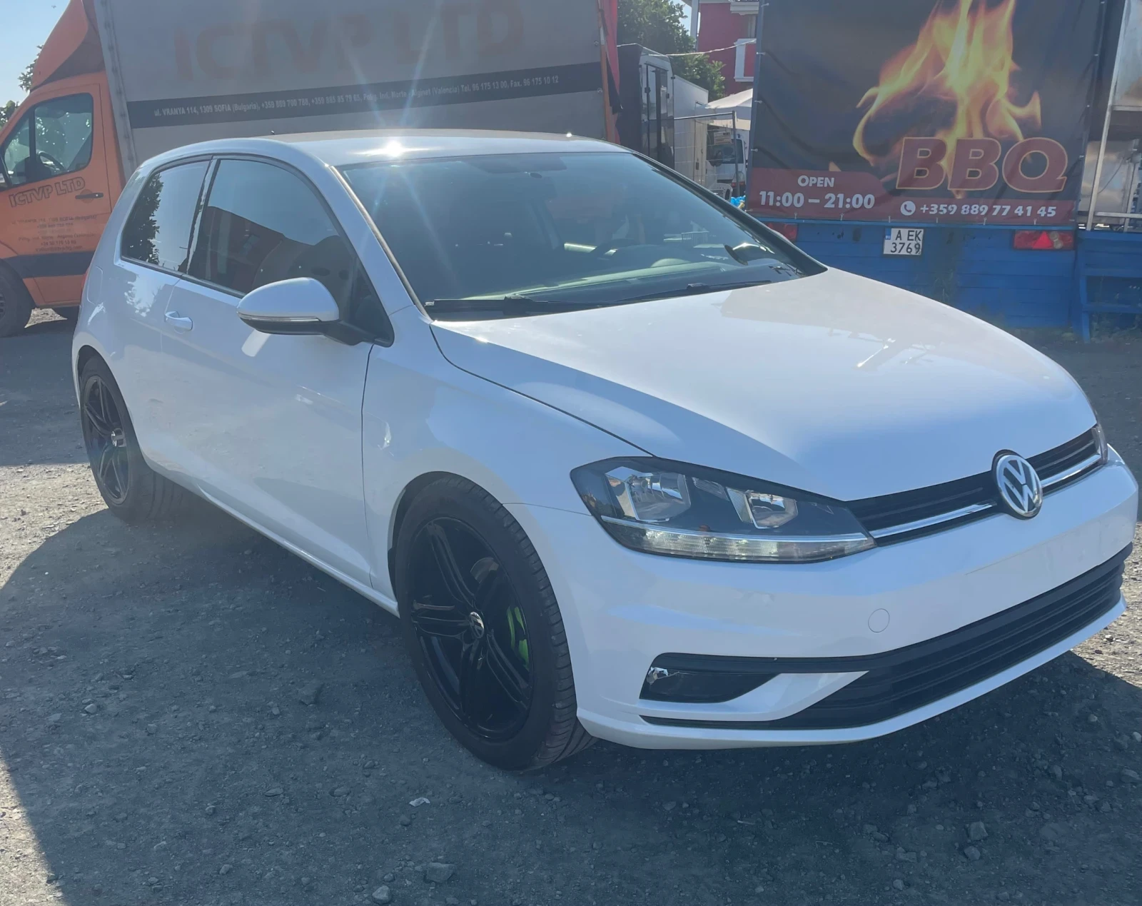 VW Golf 1.6TDI-115к.с. - изображение 2