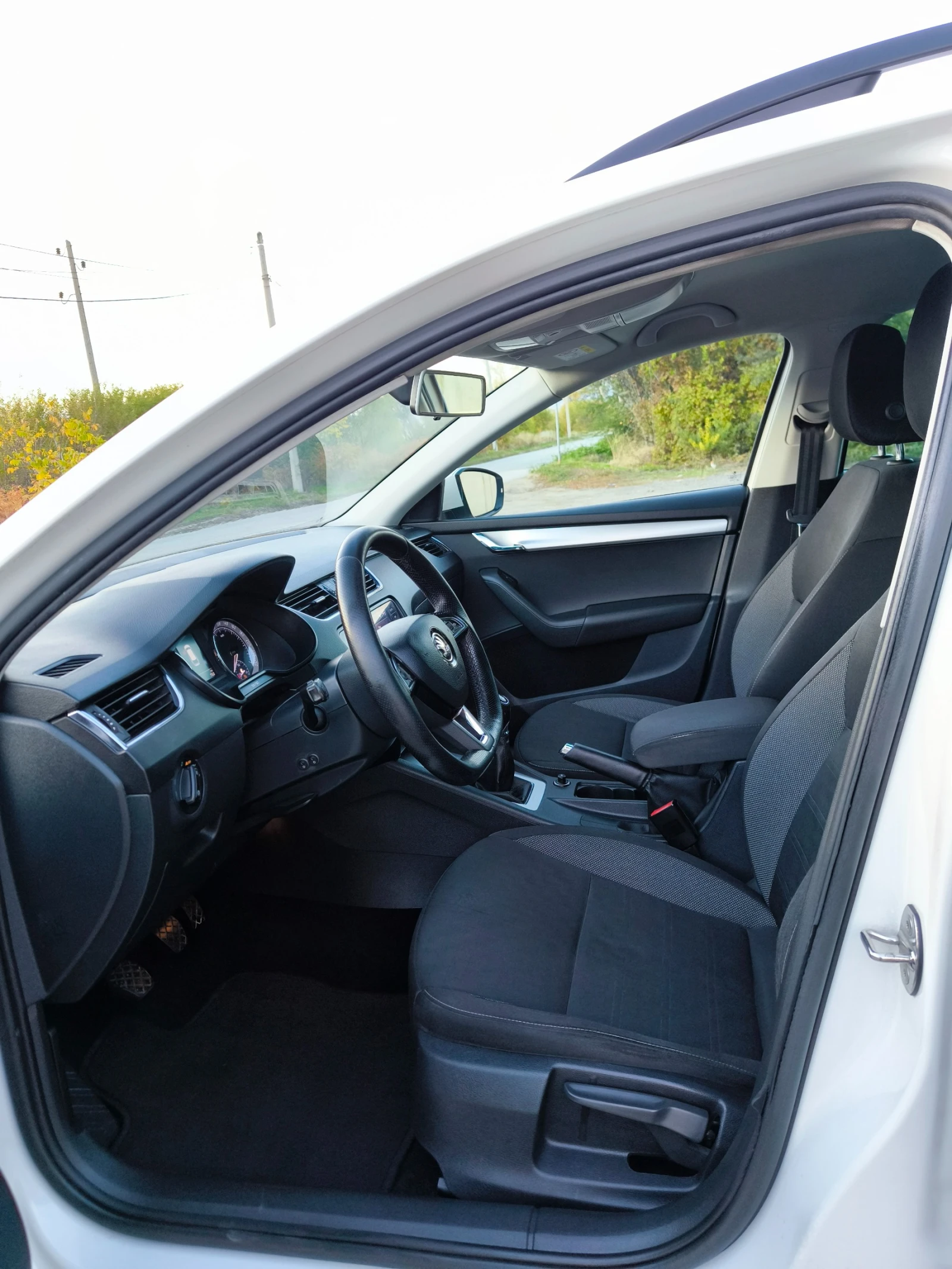 Skoda Octavia 1.6 TDI ГО + винетка | Mobile.bg — изображение 6