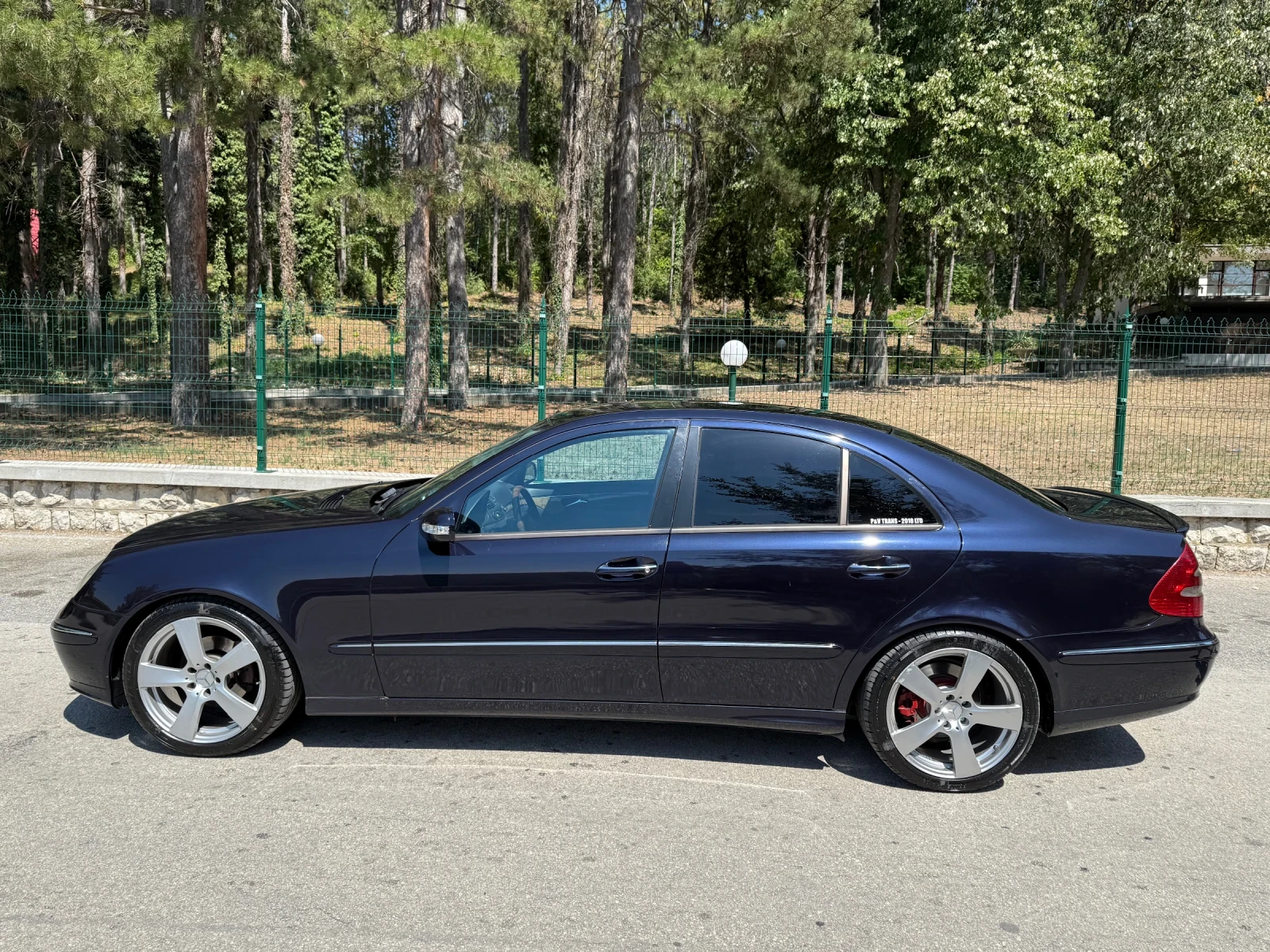 Mercedes-Benz E 270  - изображение 5