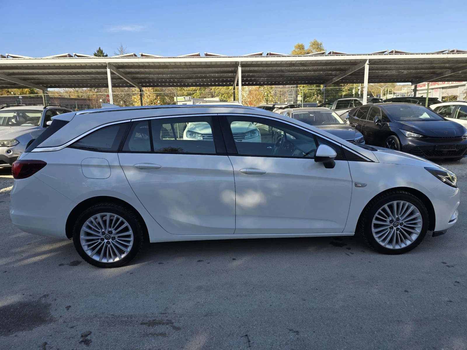 Opel Astra 1.6CDTI 110к.с SPORT - изображение 8