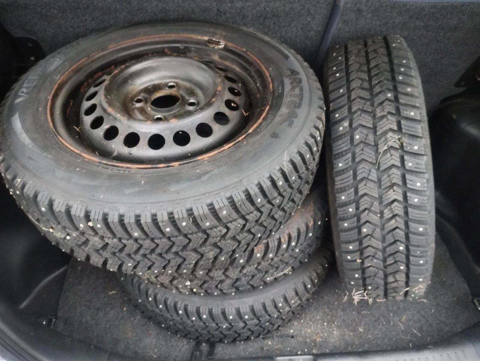 Honda Jazz 1.3i - изображение 8