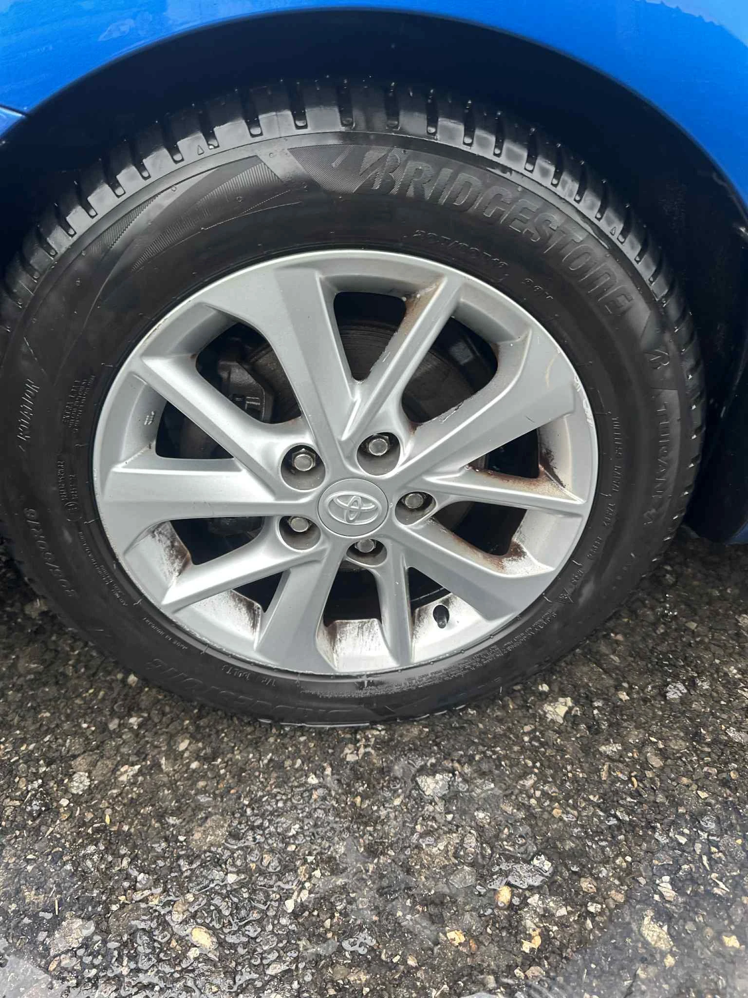 Toyota Auris 1. 4 D-4D, 90 - изображение 10