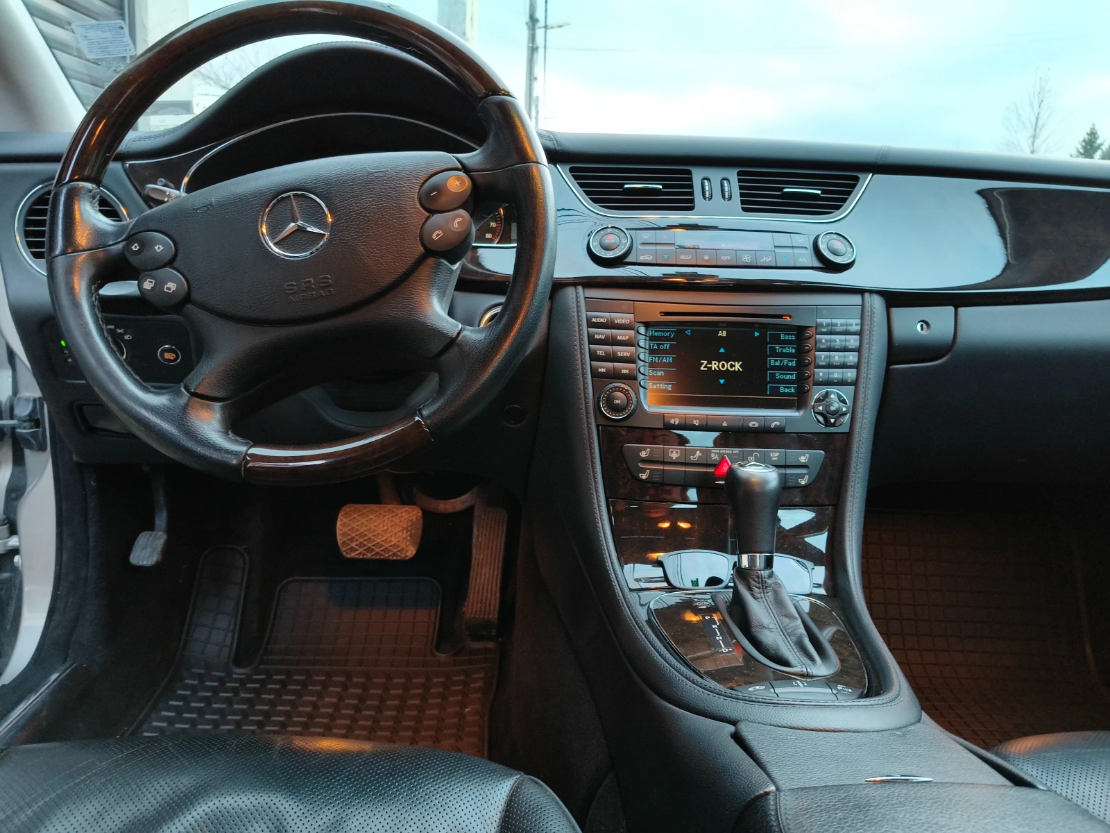 Mercedes-Benz CLS 350 CGI - изображение 3