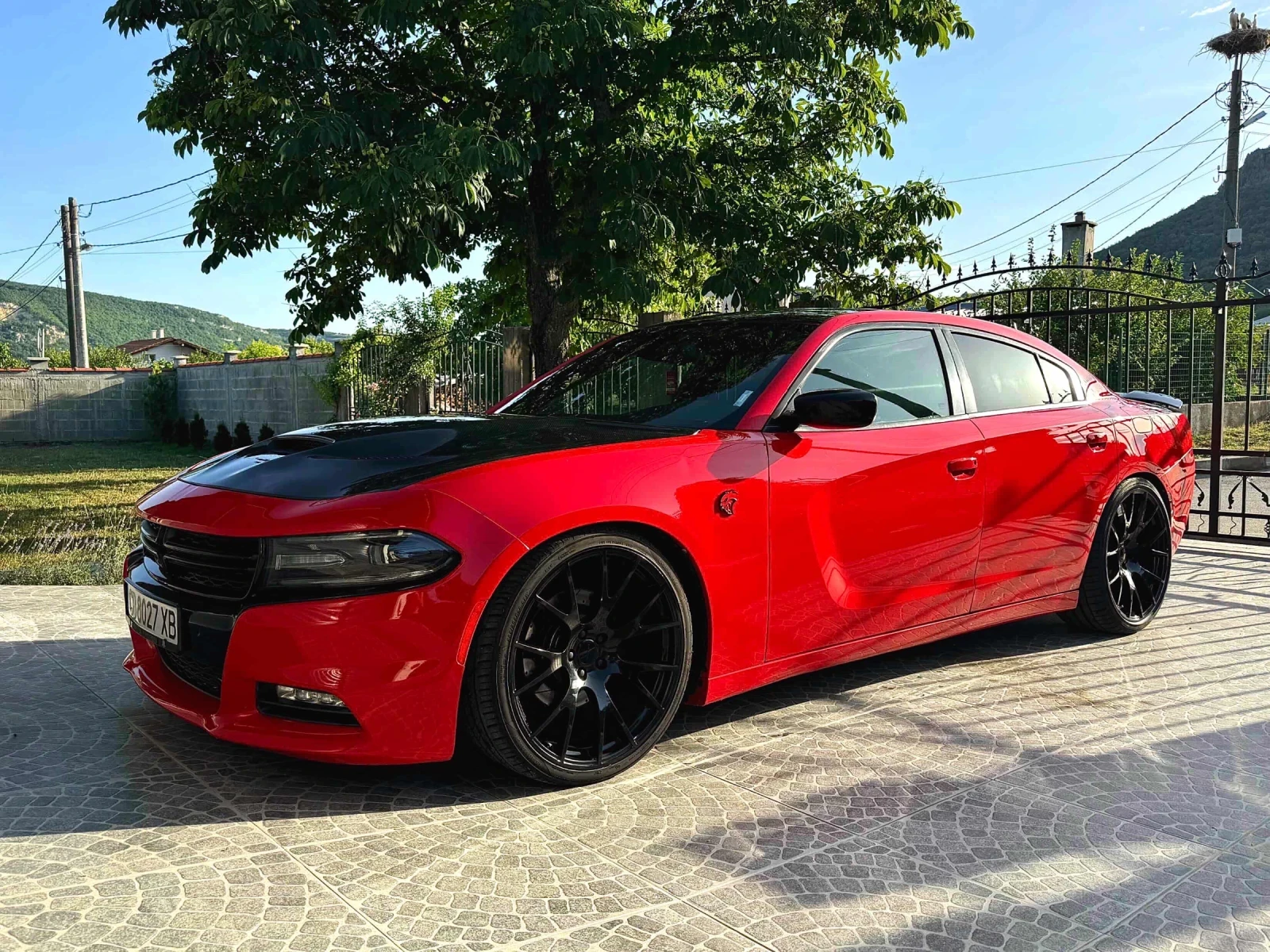 Dodge Charger 5.7  22 