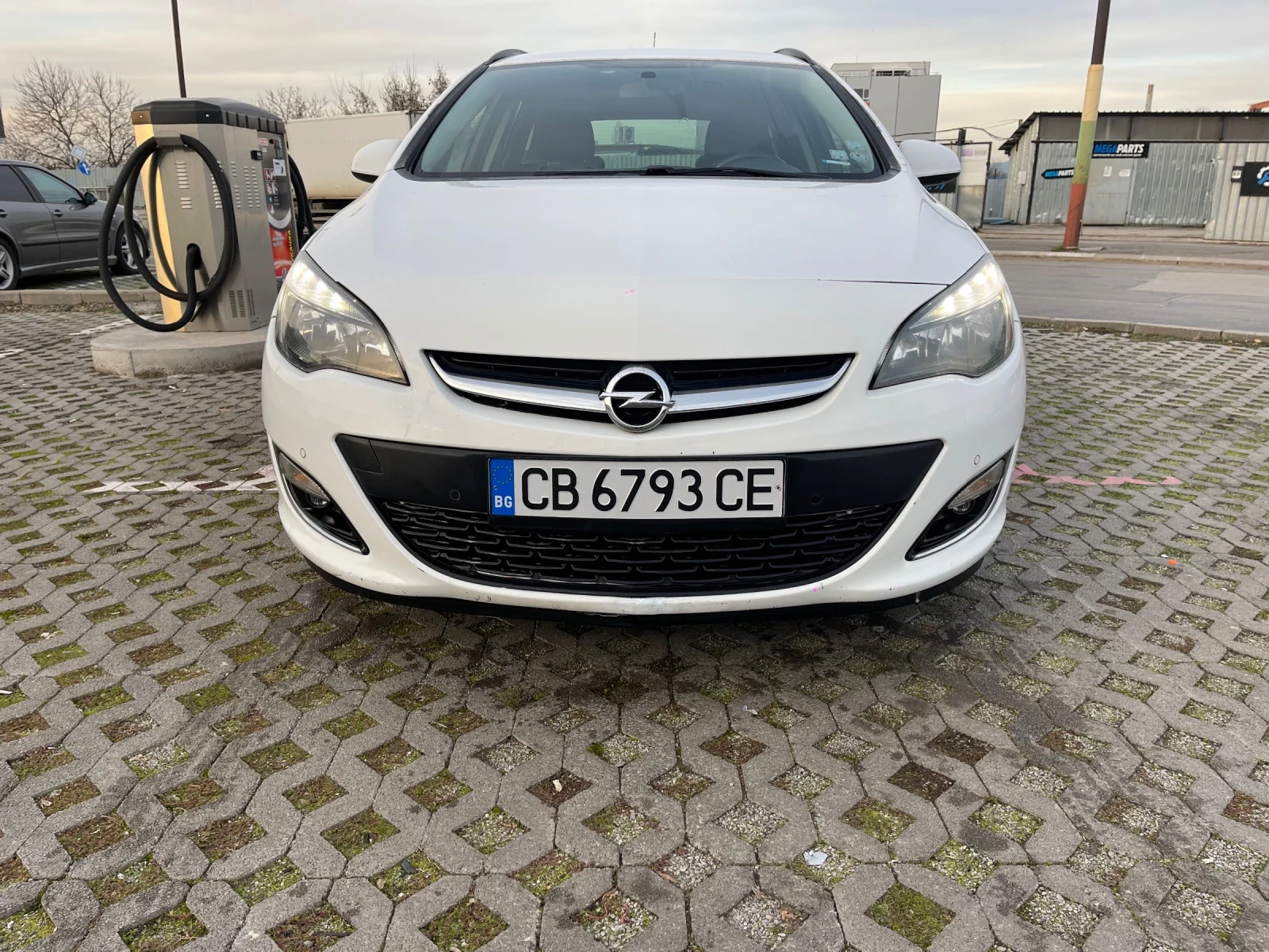Opel Astra Перфектна , снимка 4 - Автомобили и джипове - 53973086