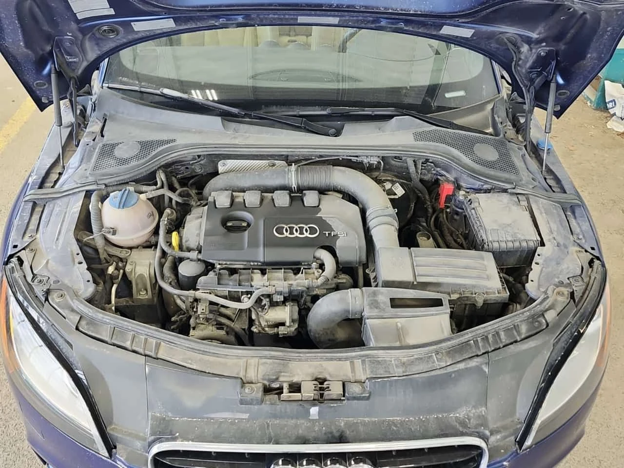 Audi Tt 2.0T S LINE COMPETITION/CARFAX/Подгрев, снимка 17 - Автомобили и джипове - 54433894