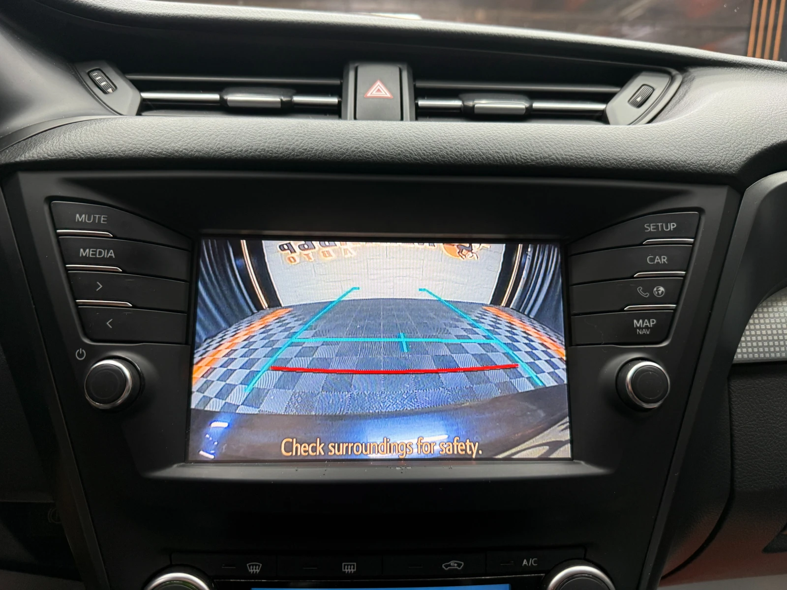 Toyota Avensis 1.6d Facelift | Mobile.bg � ����������� 12