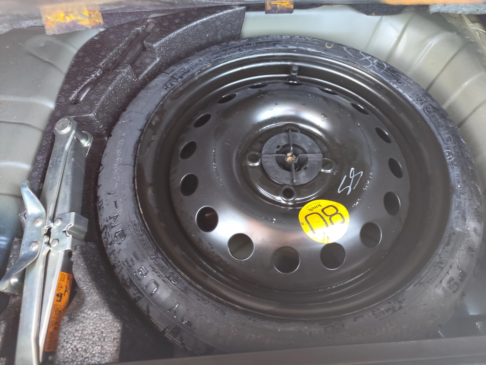 Nissan Note 1.4i* Klimatik* , снимка 12 - Автомобили и джипове - 55432523
