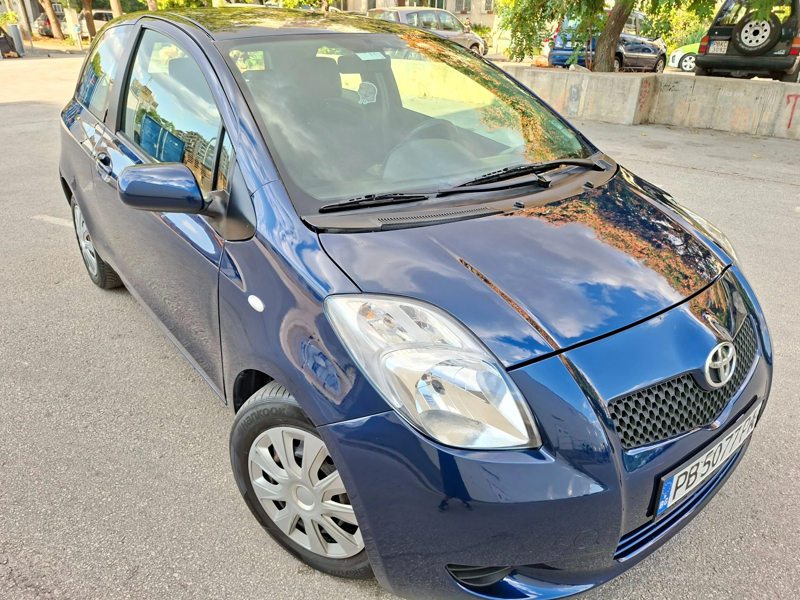 Toyota Yaris 1.0 , снимка 6 - Автомобили и джипове - 55667334