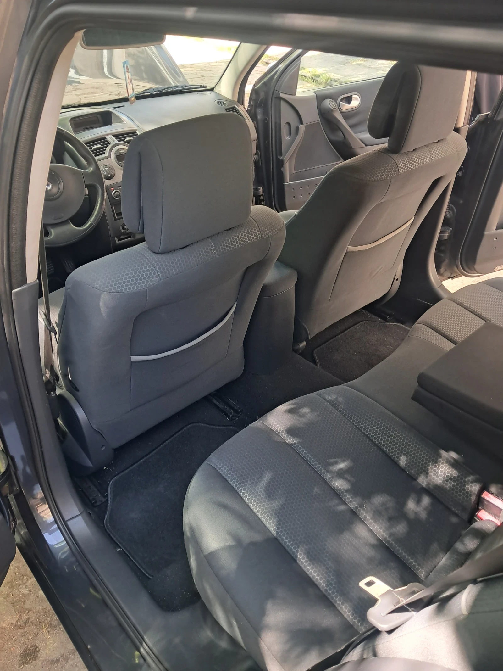 Renault Megane, снимка 10 - Автомобили и джипове - 55674623
