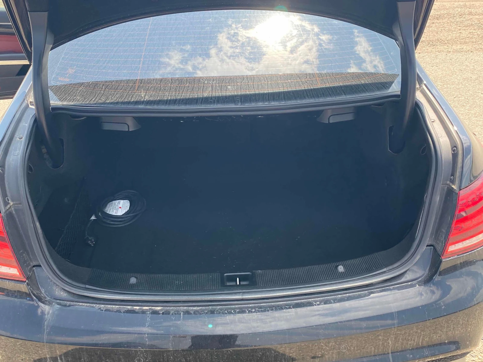 Mercedes-Benz E 400 * CARFAX * ЧЕРВЕНА КОЖА * HARMAN KARDON * , снимка 14 - Автомобили и джипове - 55830965