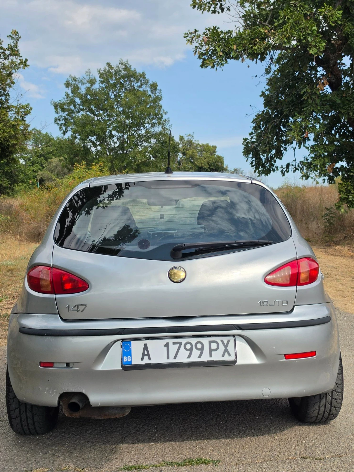 Alfa Romeo 147 1.9 JTD, снимка 3 - Автомобили и джипове - 56185326