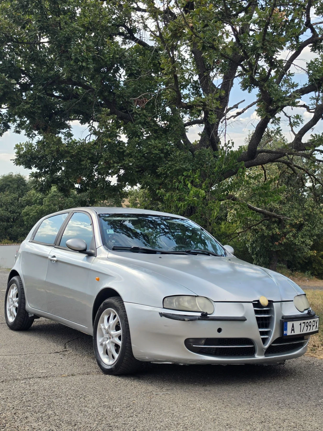 Alfa Romeo 147 1.9 JTD, снимка 5 - Автомобили и джипове - 56185326