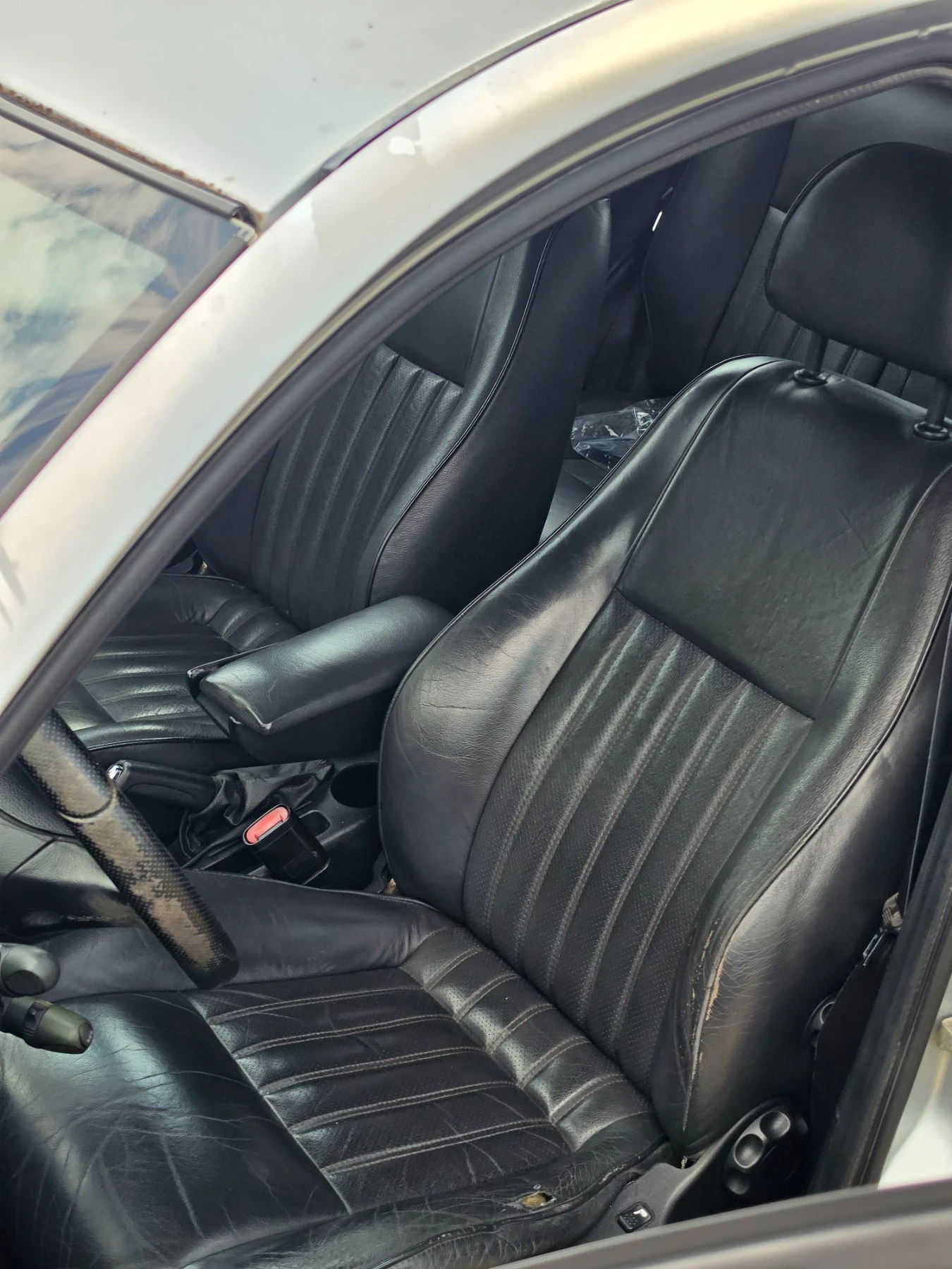 Alfa Romeo 147 1.9 JTD, снимка 8 - Автомобили и джипове - 56185326