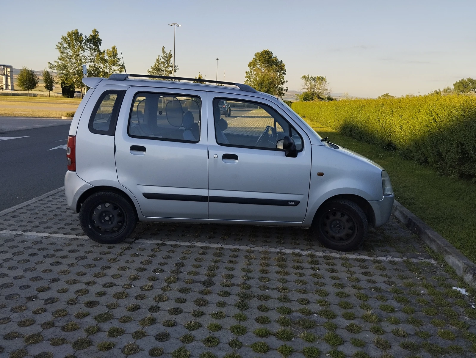 Suzuki Wagon r 1.3 I -������� | Mobile.bg � ����������� 2
