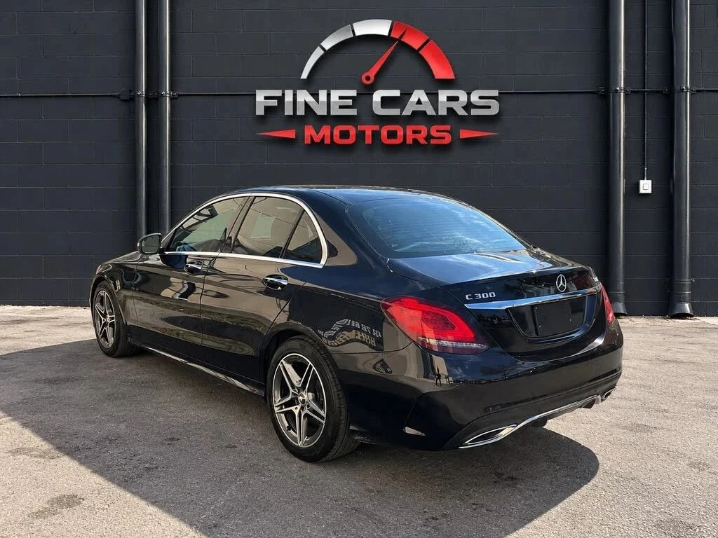 Mercedes-Benz C 300, снимка 4 - Автомобили и джипове - 56700319