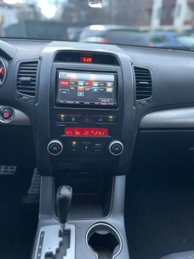 Kia Sorento 2.2CRDI automat 4?4, снимка 13