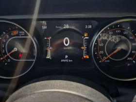 Jeep Wrangler * 4x4 Unlimited Sahara * REMOTE START * КАМЕРА *  | Auto.bg — изображение 9