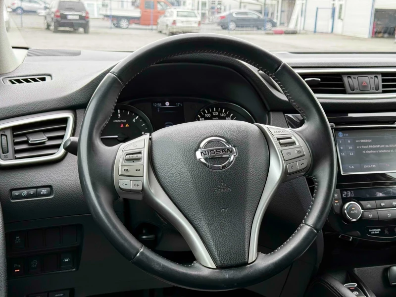 Nissan Qashqai 1, 5dCi ПОДГРЕВ НАВИГАЦИЯ ПАНОРАМА 3D KAMEPA EURO5, снимка 13 - Автомобили и джипове - 49631340