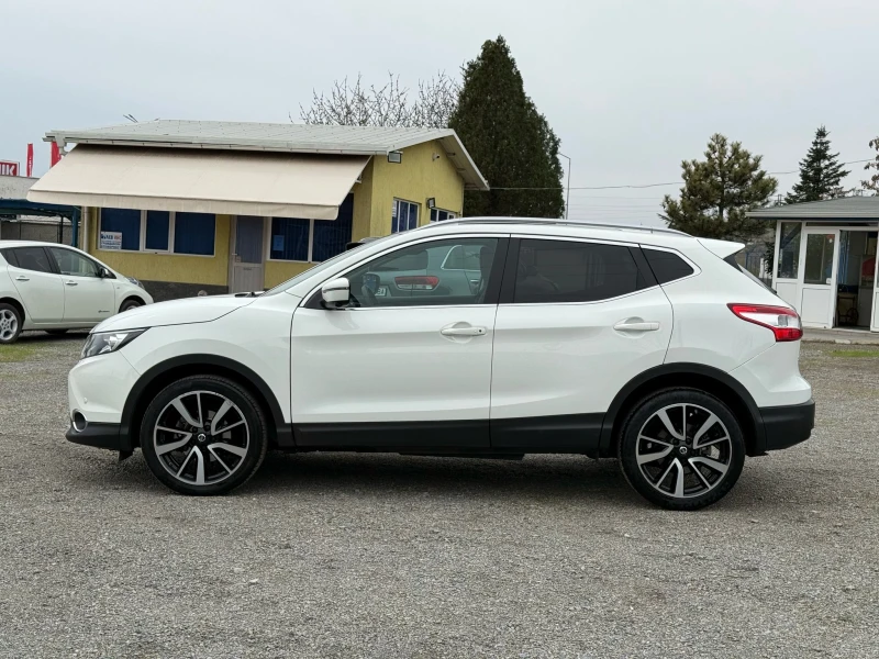 Nissan Qashqai 1, 5dCi ПОДГРЕВ НАВИГАЦИЯ ПАНОРАМА 3D KAMEPA EURO5, снимка 8 - Автомобили и джипове - 49631340