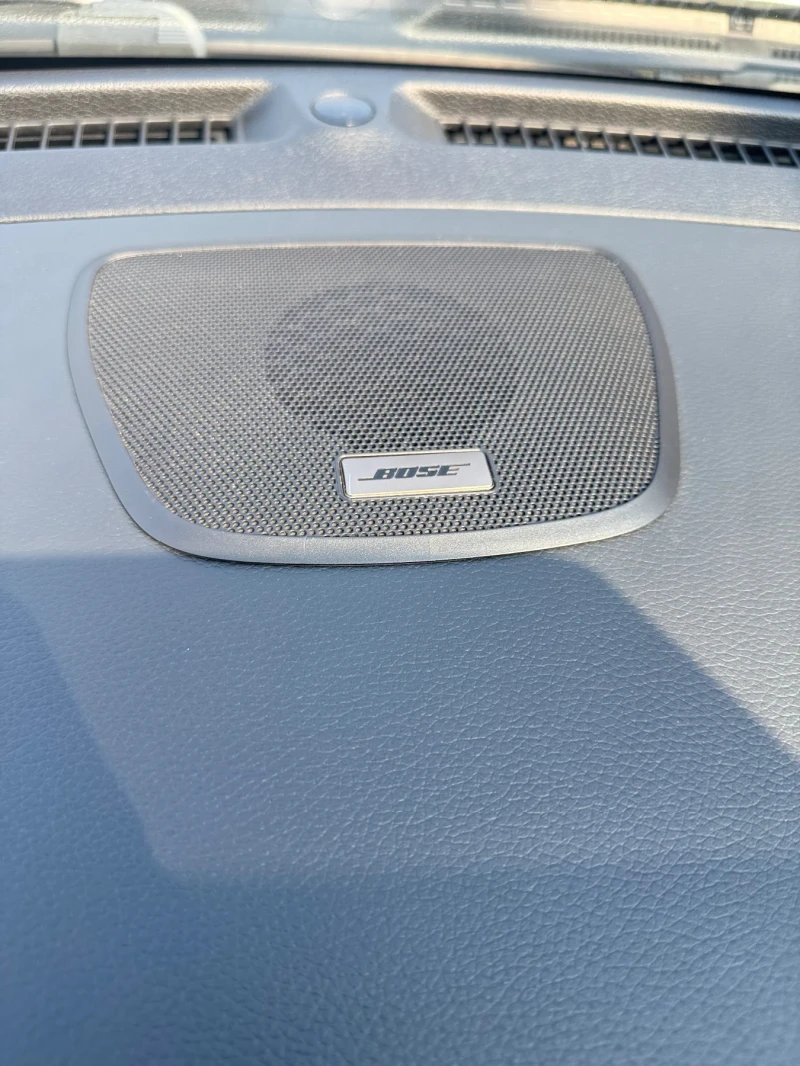 Nissan Rogue 2.5 SL AWD, снимка 12 - Автомобили и джипове - 51159259