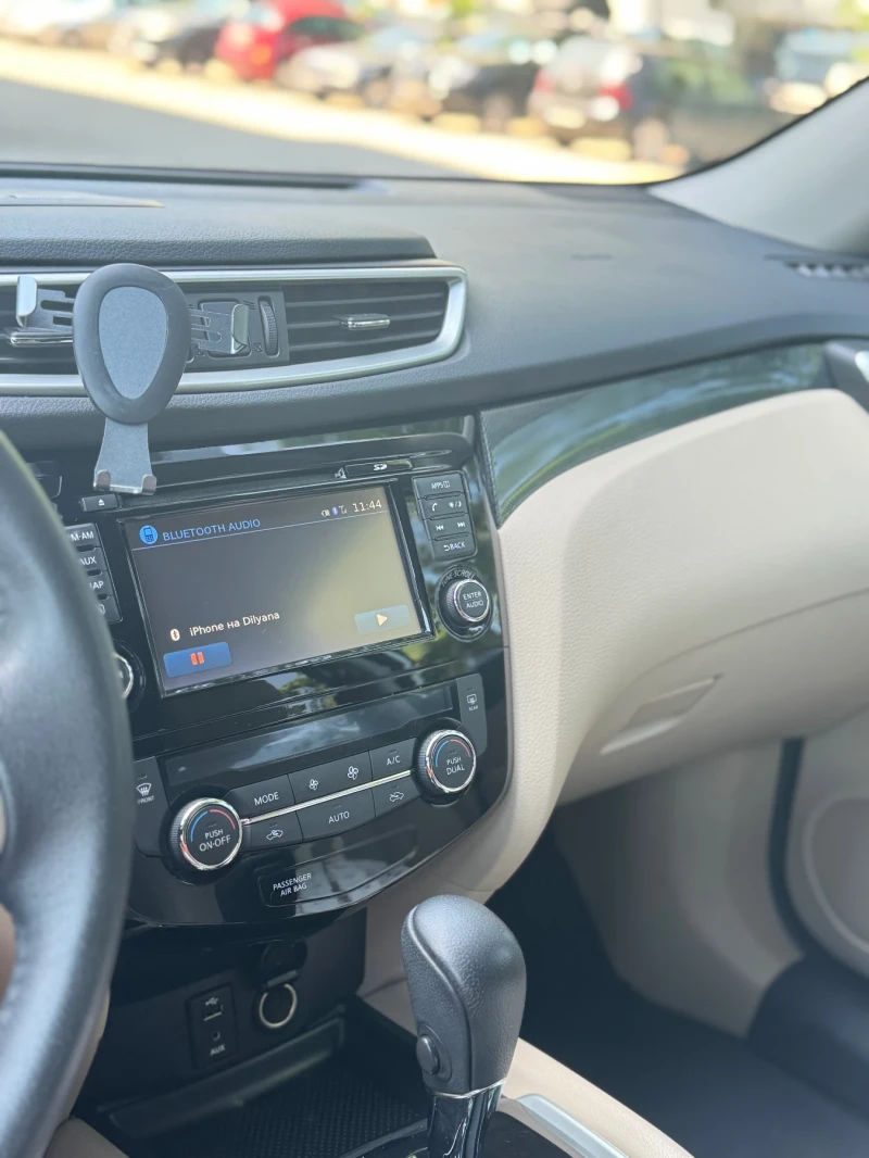 Nissan Rogue 2.5 SL AWD, снимка 2 - Автомобили и джипове - 51159259