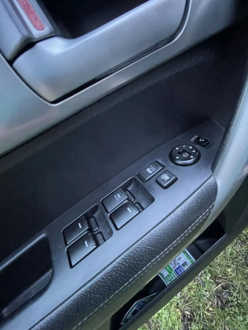 Kia Sorento 2.2CRDI automat 4?4, снимка 14 - Автомобили и джипове - 53376068