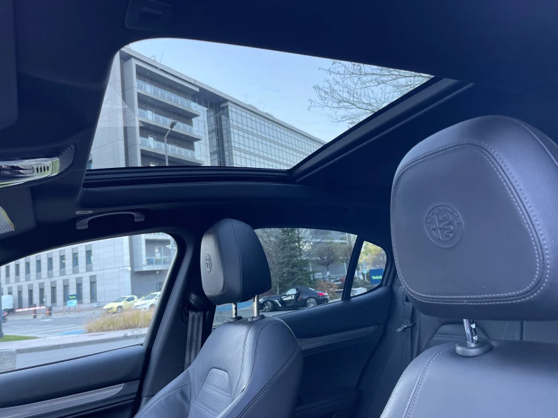 Alfa Romeo Stelvio TI Q4, снимка 8 - Автомобили и джипове - 52775758