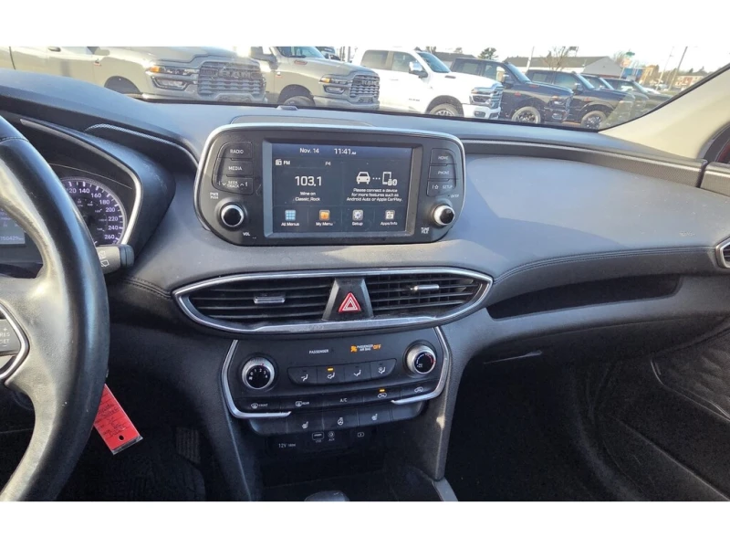 Hyundai Santa fe Essential* CARPLAY* Подгрев* НАВИ* CARFAX, снимка 8 - Автомобили и джипове - 52855600