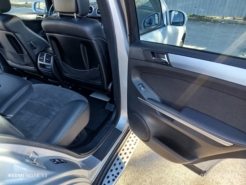 Mercedes-Benz ML 320 SPORT EDITION, снимка 8 - Автомобили и джипове - 53041741