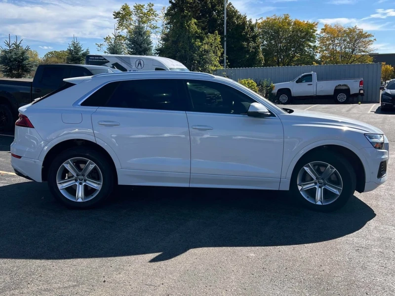 Audi Q8 Progressiv  CARFAX, снимка 3 - Автомобили и джипове - 53122403