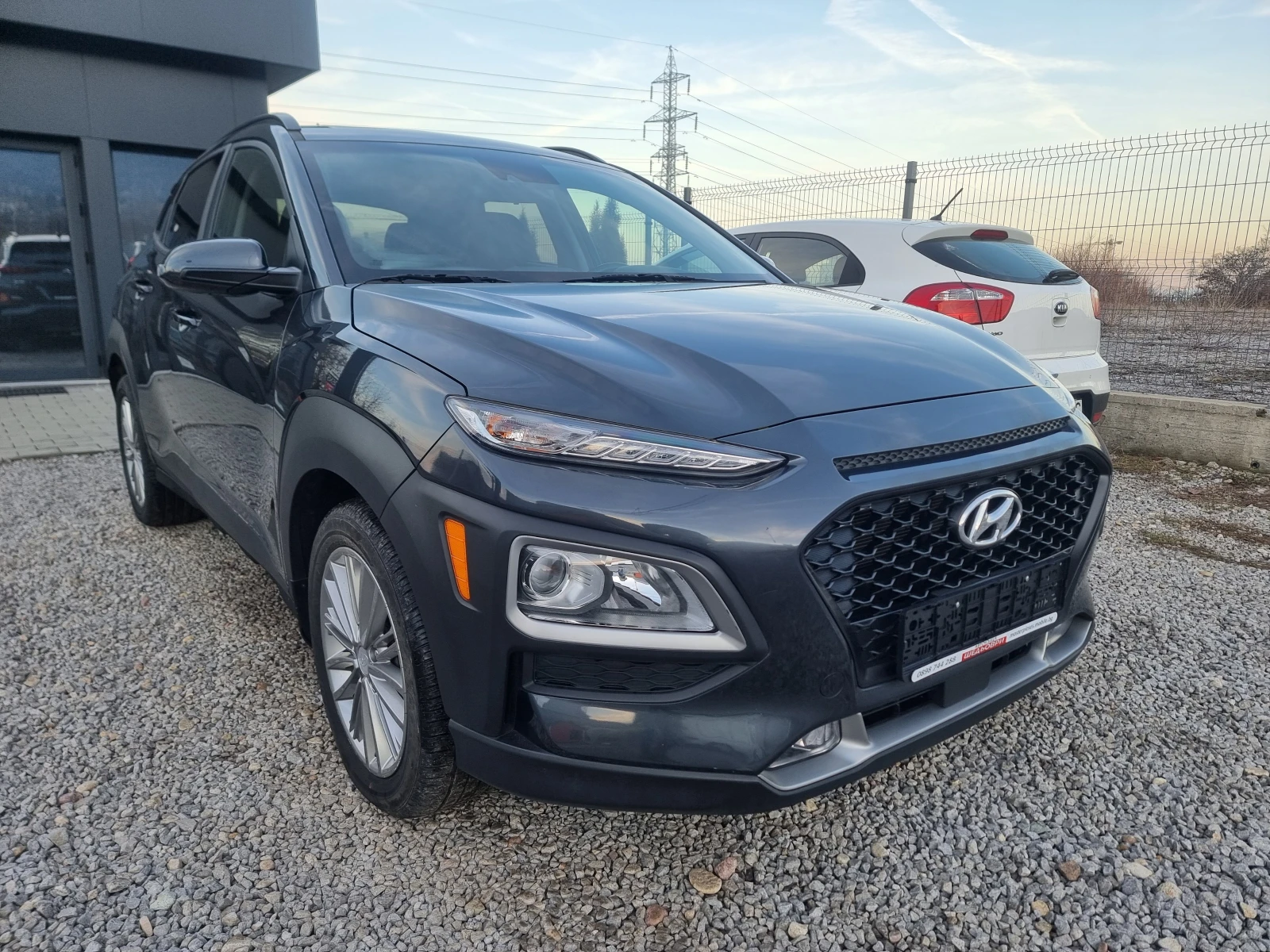 Hyundai Kona 2.0i 4X4 АВТОМАТИК КОЖА  - изображение 4