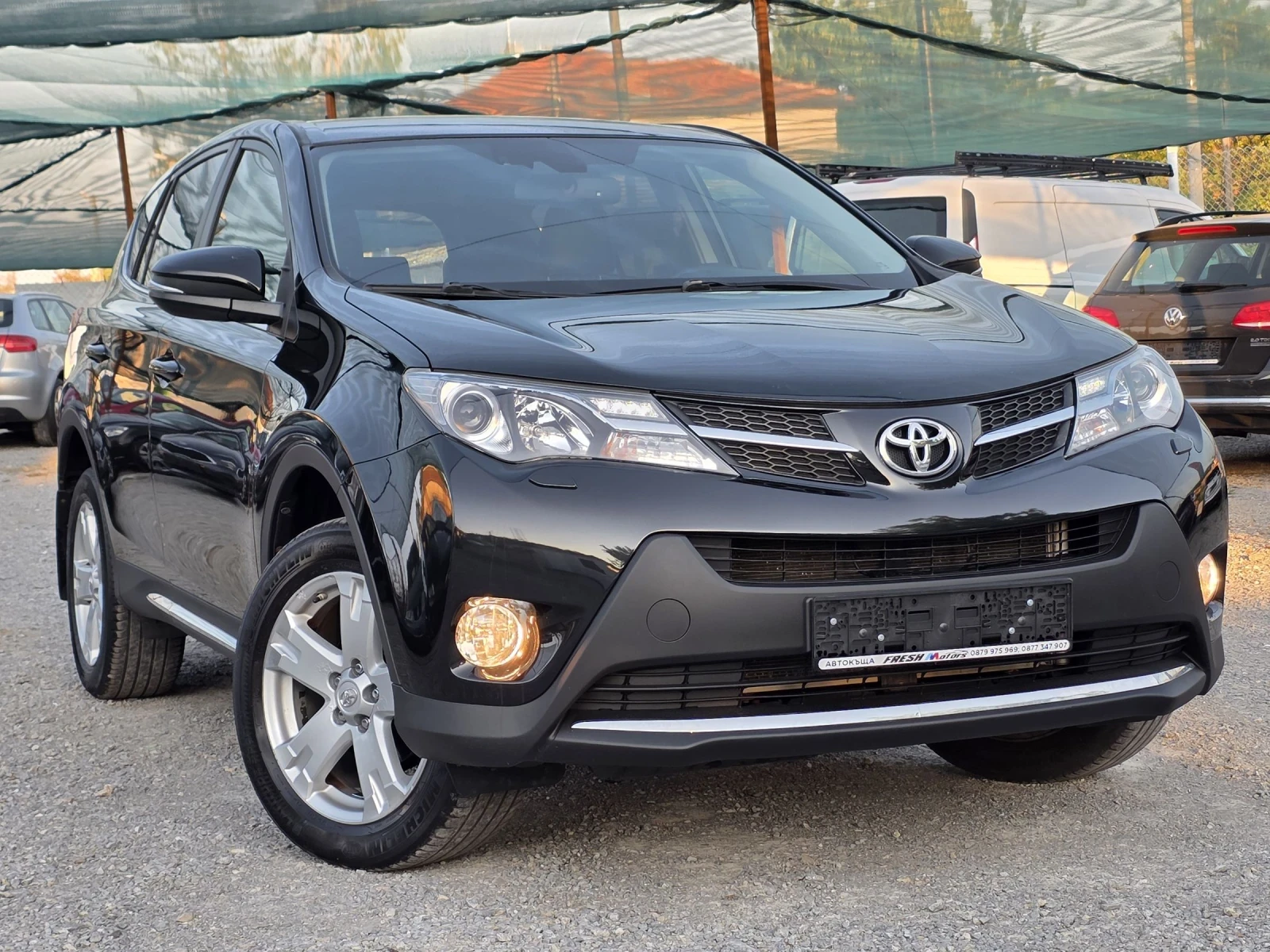 Toyota Rav4 2.2 D4D 150 К.С. / НАВИ / КАМЕРА / КЕЙЛЕС / КОЖА - изображение 2