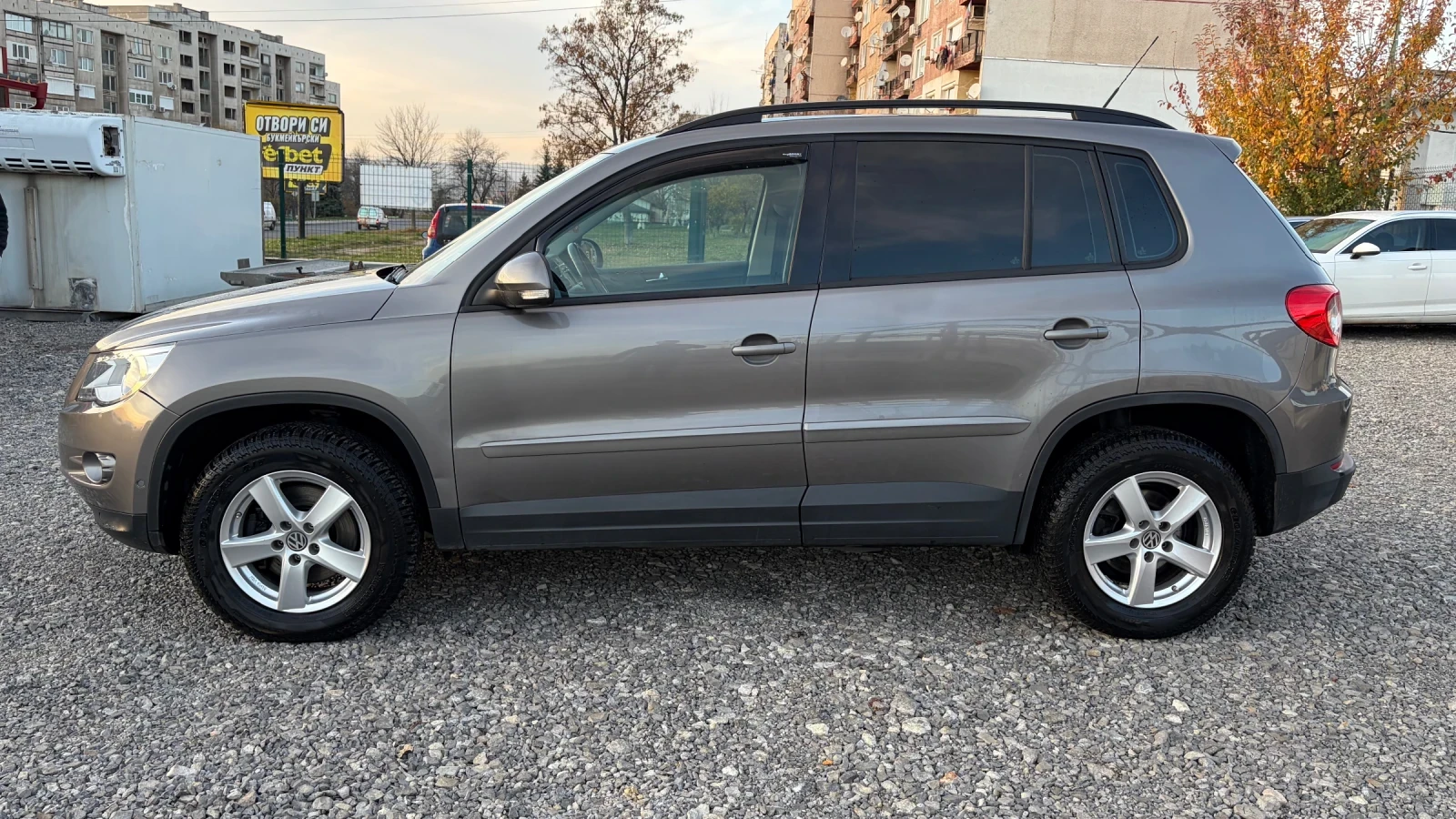 VW Tiguan 2.0TDI* 140HP* 4x4 | Mobile.bg   7