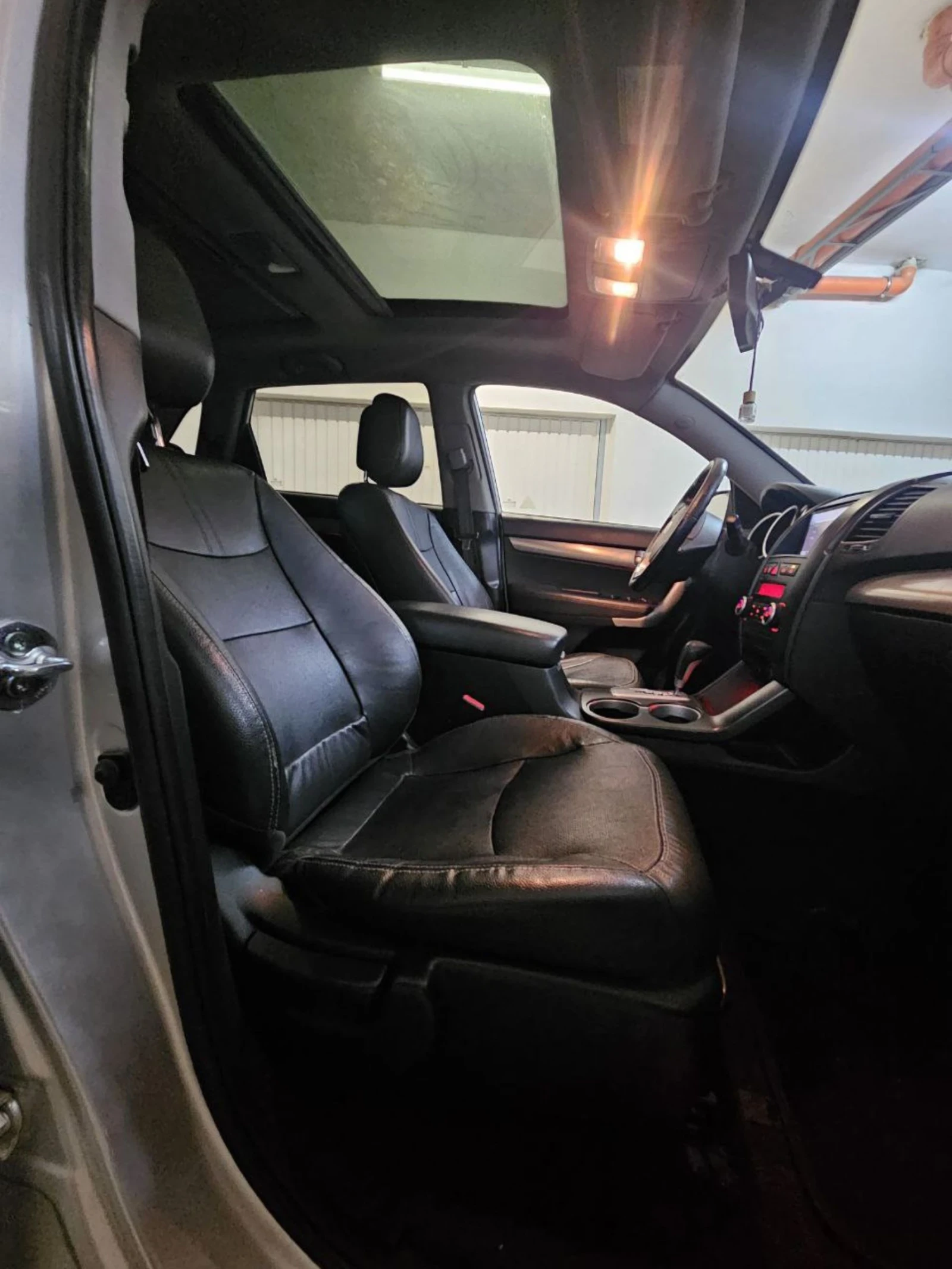 Kia Sorento 2.2CRDI automat 4?4 - изображение 8