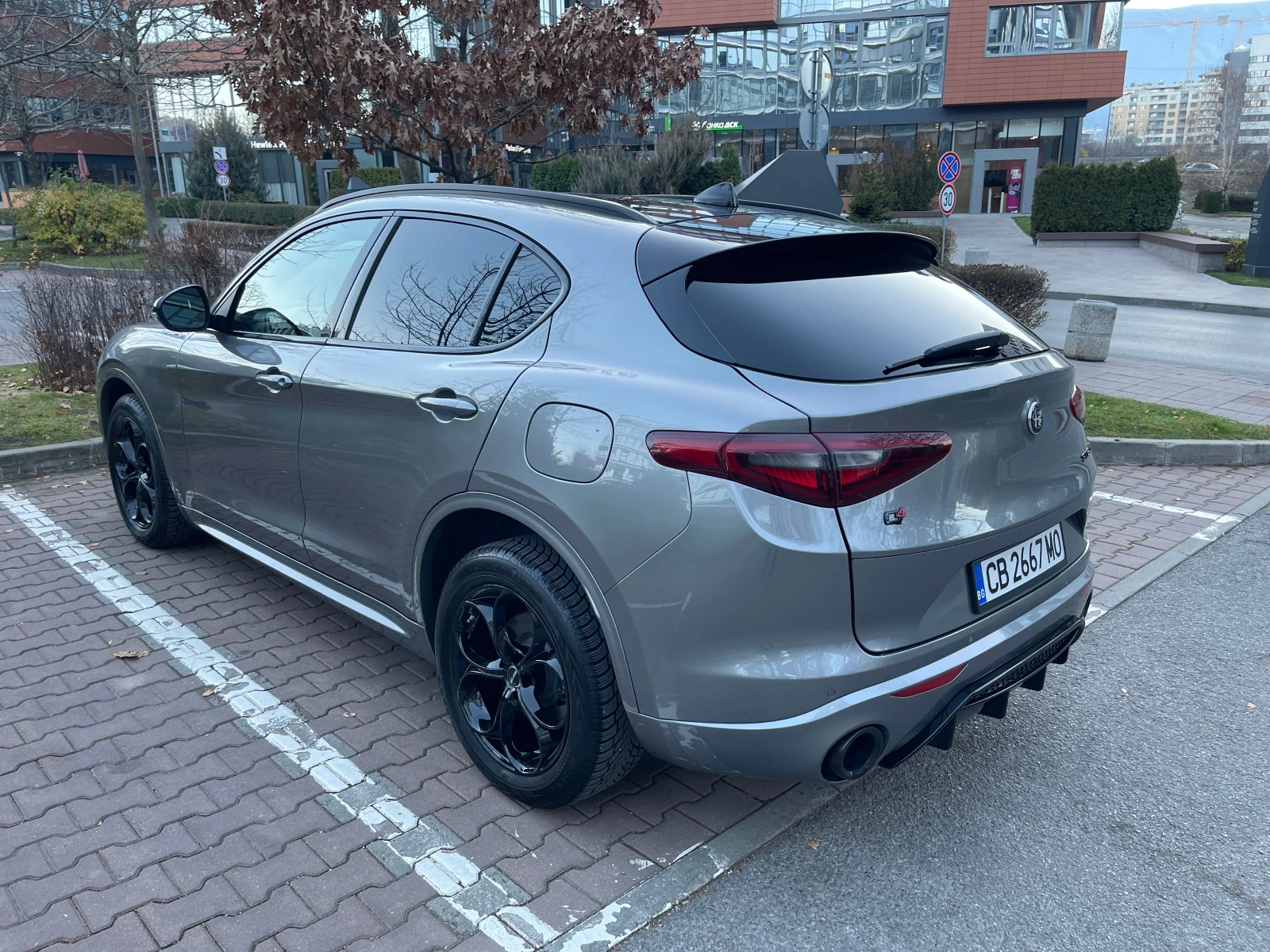 Alfa Romeo Stelvio TI Q4 - изображение 6