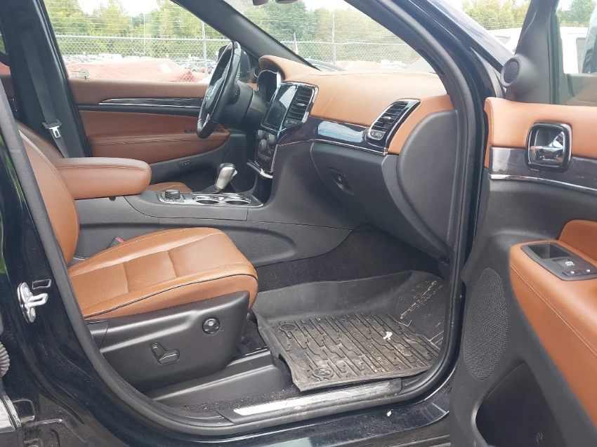 Jeep Grand cherokee OVERLAND* OБДУХВАНЕ* ПОДГРЕВ* КАМЕРА - изображение 10