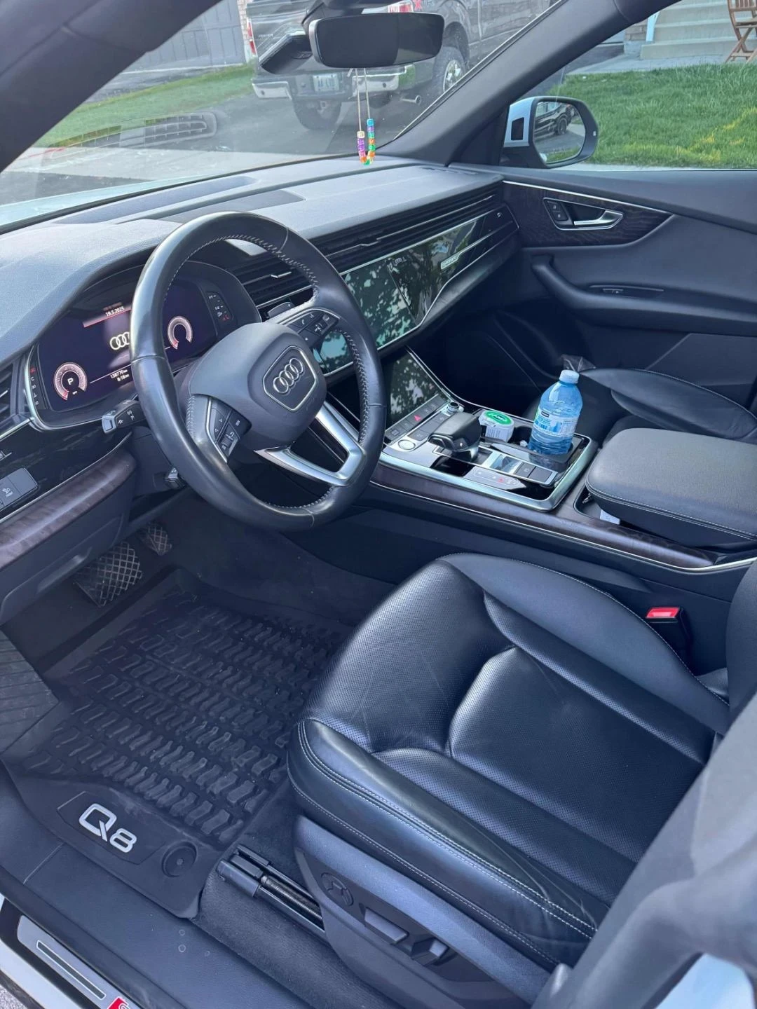 Audi Q8 Progressiv* S-Line* Distronic* 360View* CarPlay* K, снимка 6 - Автомобили и джипове - 53947603