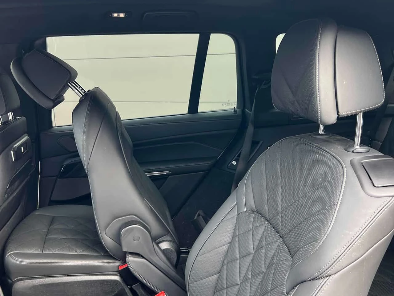 BMW X7 xDrive40i/HUD/360/ДИСТРОНИК/ПАНОРАМА/H/K, снимка 10 - Автомобили и джипове - 54033930