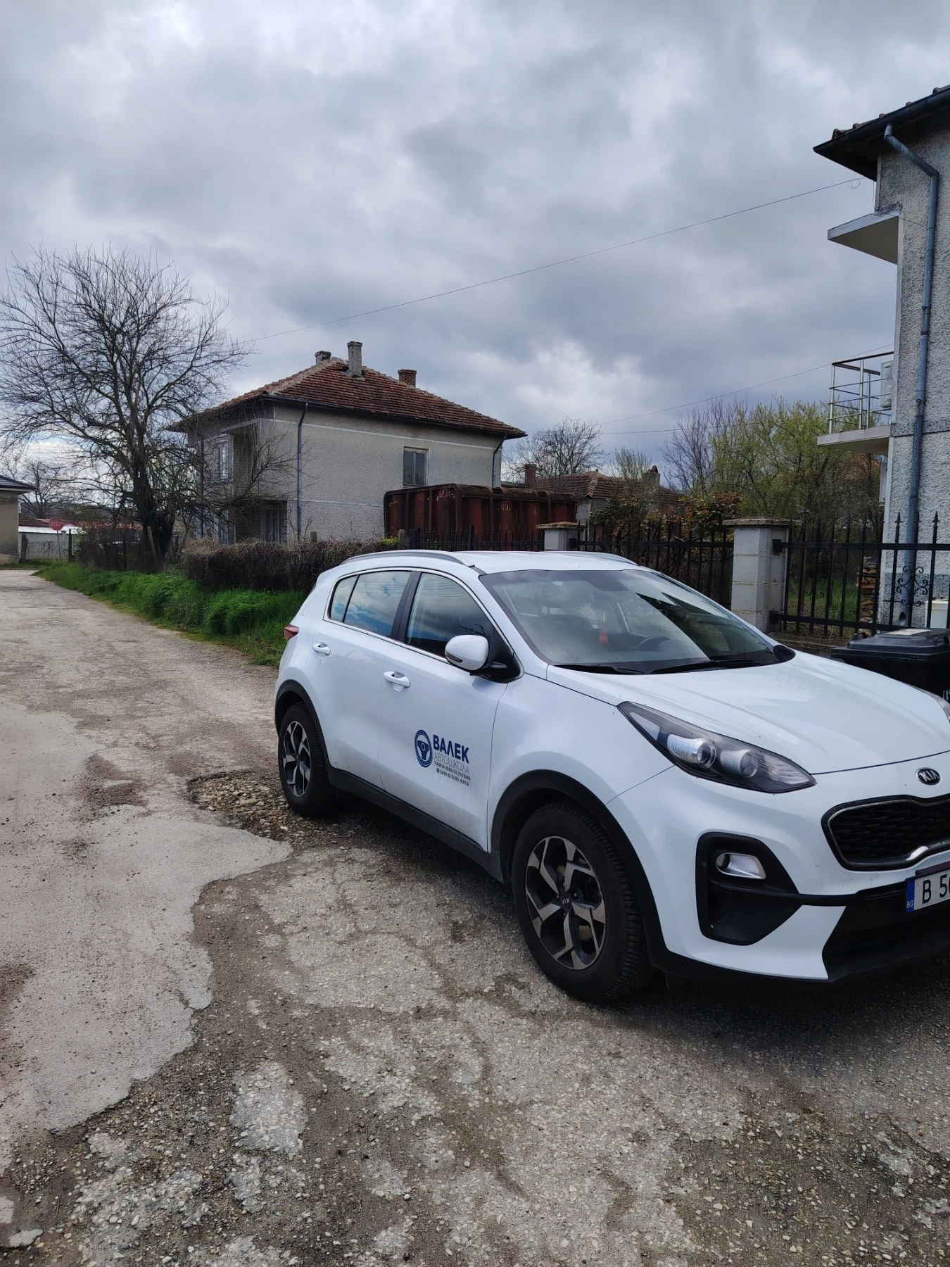 Kia Sportage, снимка 7 - Автомобили и джипове - 54172507